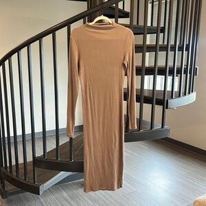 NUDE H&M LONG SLEEVE DRESS SZ M